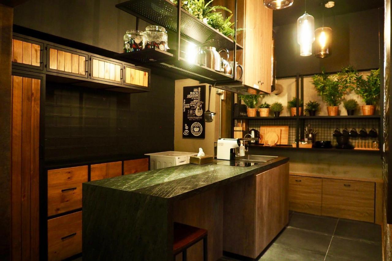 Bed and Breakfast Pinhouse Kaohsiung Exterior foto